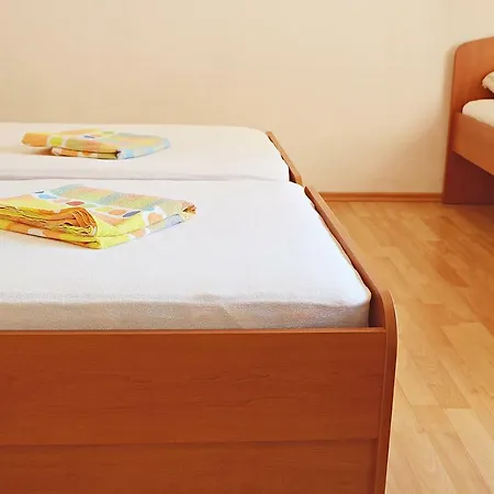 Cuce Apartment Rogotin